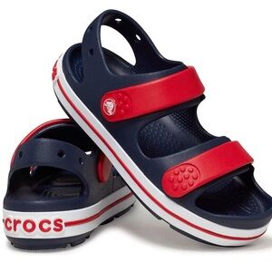 Crocs Crocband Cruiser Sandal (Little Kids/Big Kids) Navy/Varsity Red